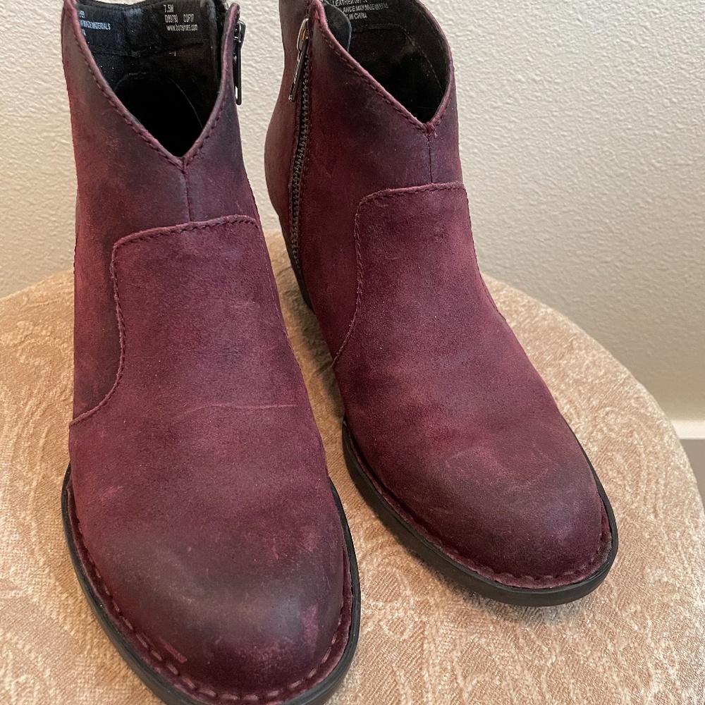 Born Womens Boots, Michel Burgundy Distressed Size 7 1/2
